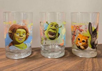 3 Shrek glasses