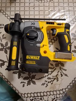 Rotary hammer