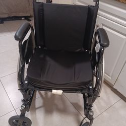 Silla Manual Invacarewith Axiomcushiom