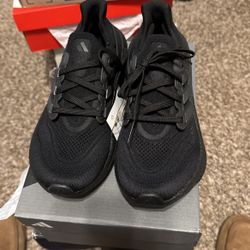 Adidas Ultra Boost Light