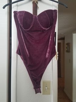 Brand new straples velvet bodysuit size large