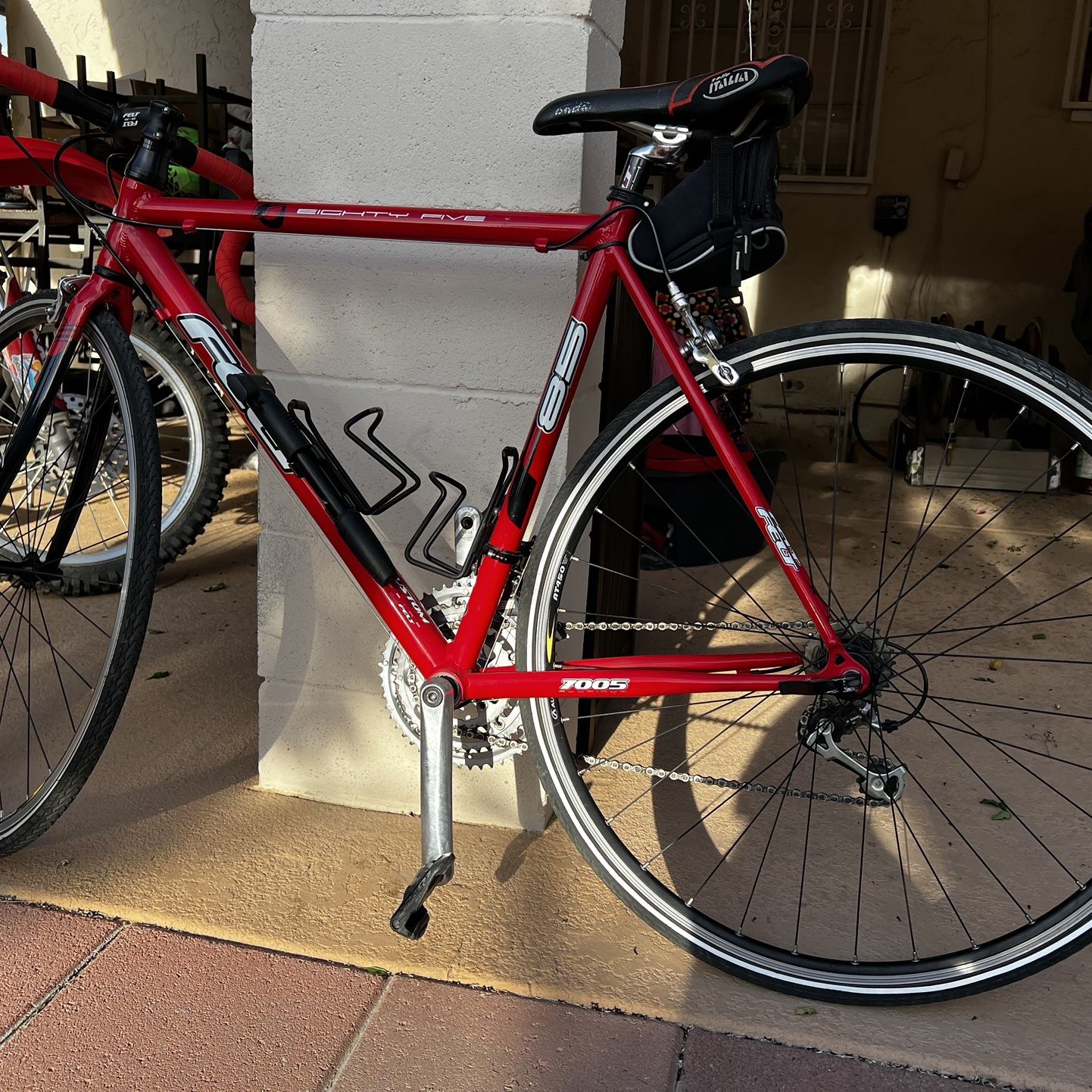 Road Bike Felt F85 for Sale in Las Vegas, NV - OfferUp