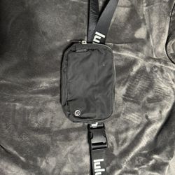Lulu Lemon Fanny Pack 
