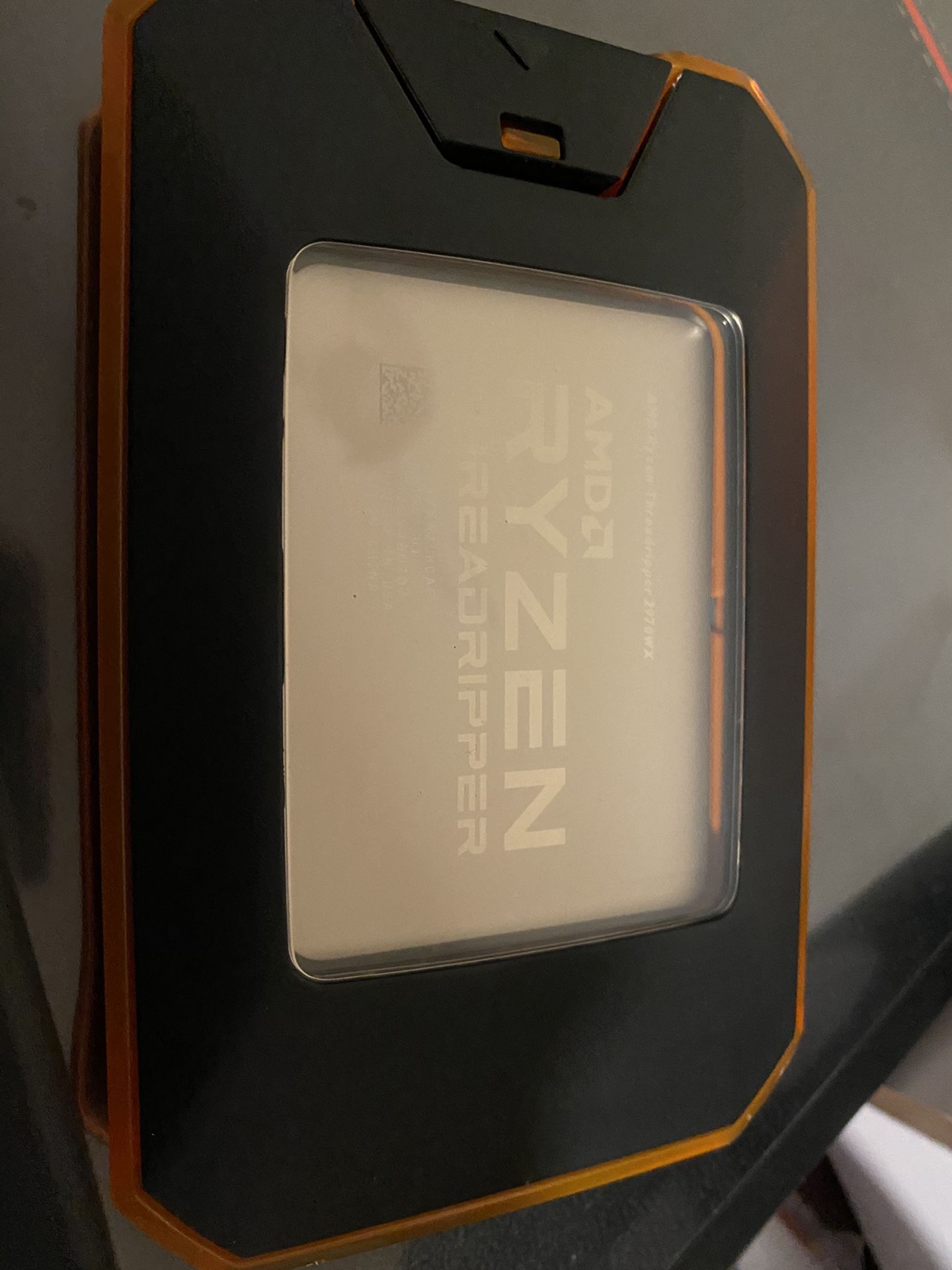 AMDRyzen Threadripper 2970WX 24 Core, 48 Thread Processor