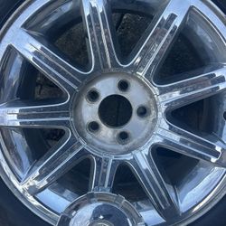 Stock Chrysler 300 Rims