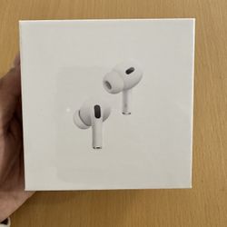 (Send Best Offer) Apple AirPods 2nd Generation 