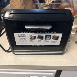 Bacon Express Machine Nostalgia Cooks Bacon OQuickly!! 25$ Or Best Offer!!!