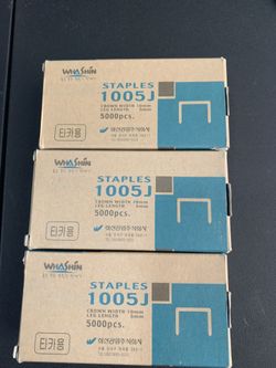Staples 3 packs new