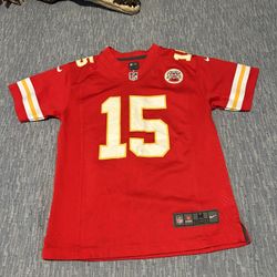 Patrick Mahomes #15 KC Chiefs Red KIDS Jersey YOUTH MEDIUM Stitched Jersey
