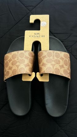 COACH brown slides
