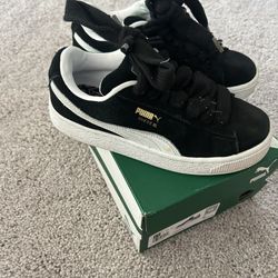 Puma Sneakers