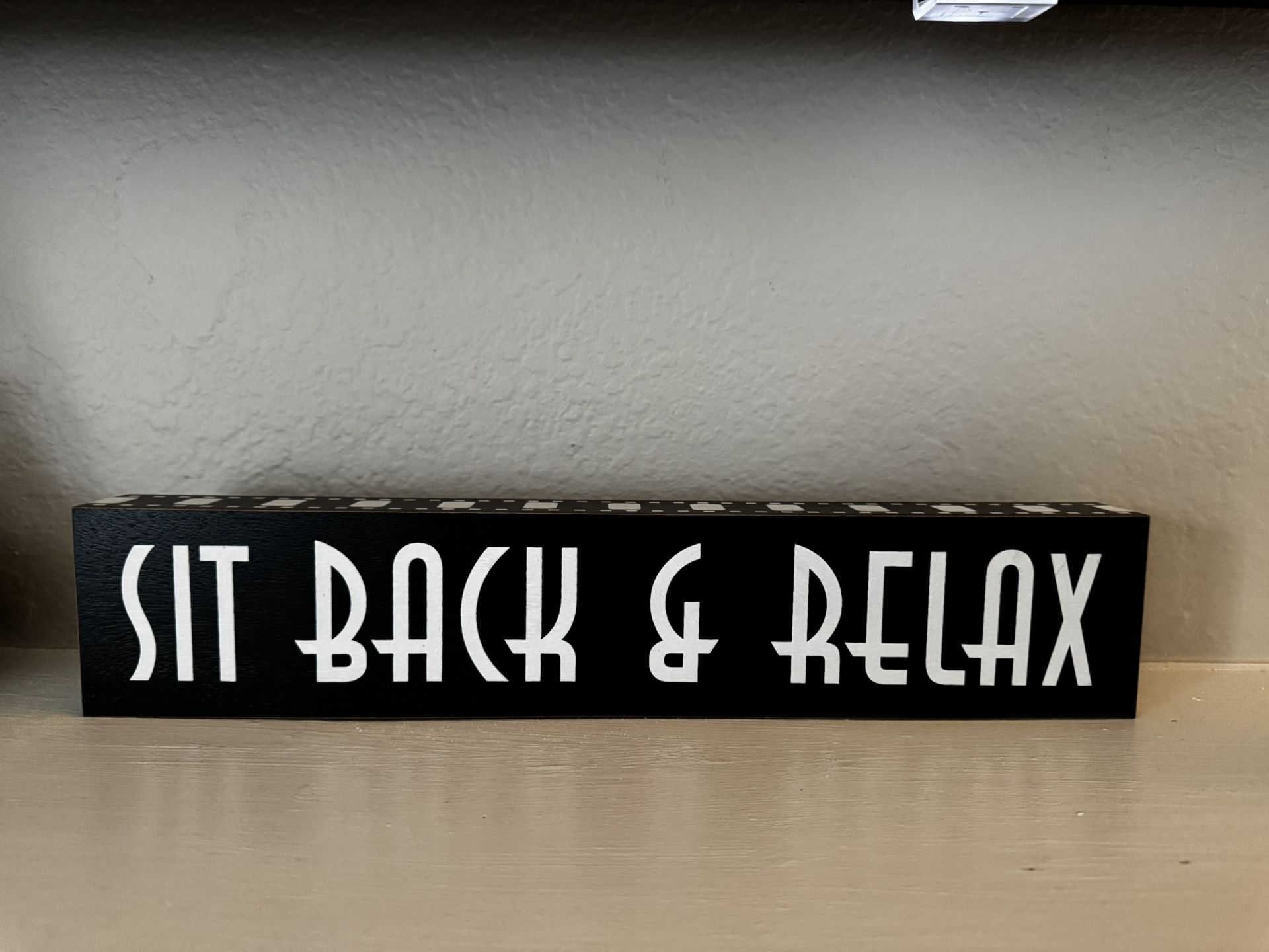 Sit Back And Relax (Decor)