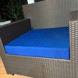 Outdoor Cushion For Patio Furniture, 28x28x4 Size