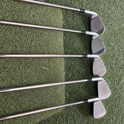 Callaway Apex 19 Iron Set 6-PW