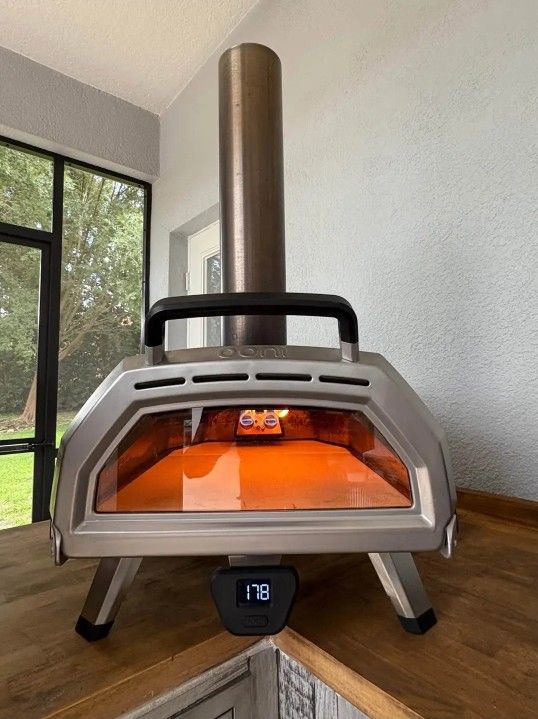 Ooni-Karu 16 Pizza-Oven