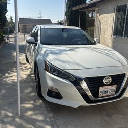 2022 Nissan Altima