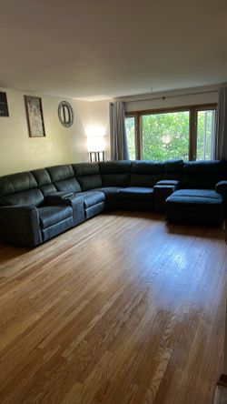 Sectional couch