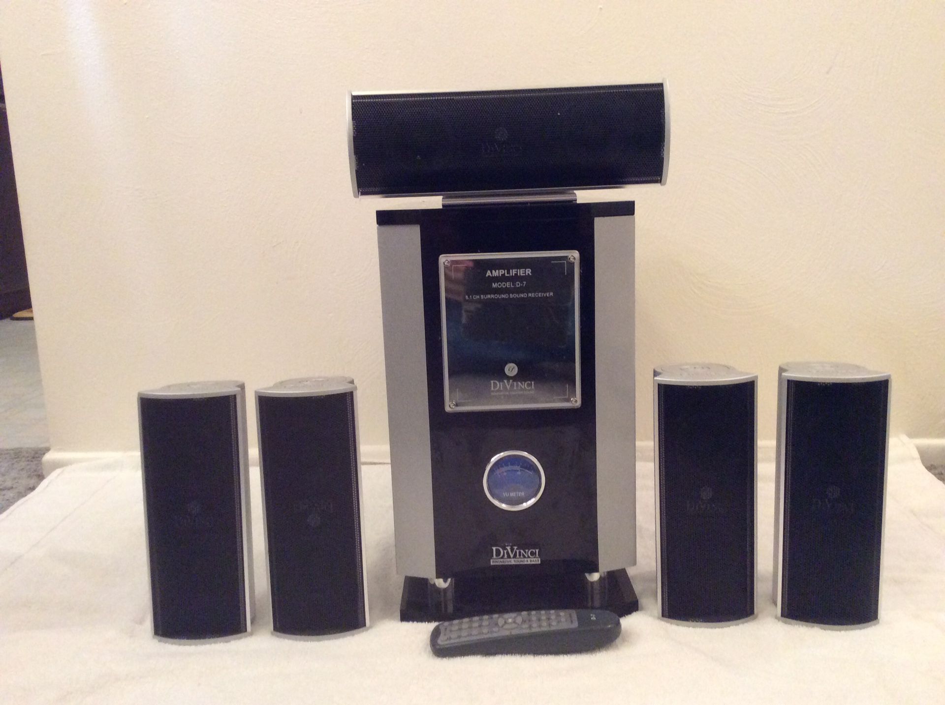 DiVinci D-7 Home Theater System