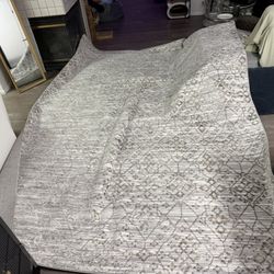 9x12 Rug