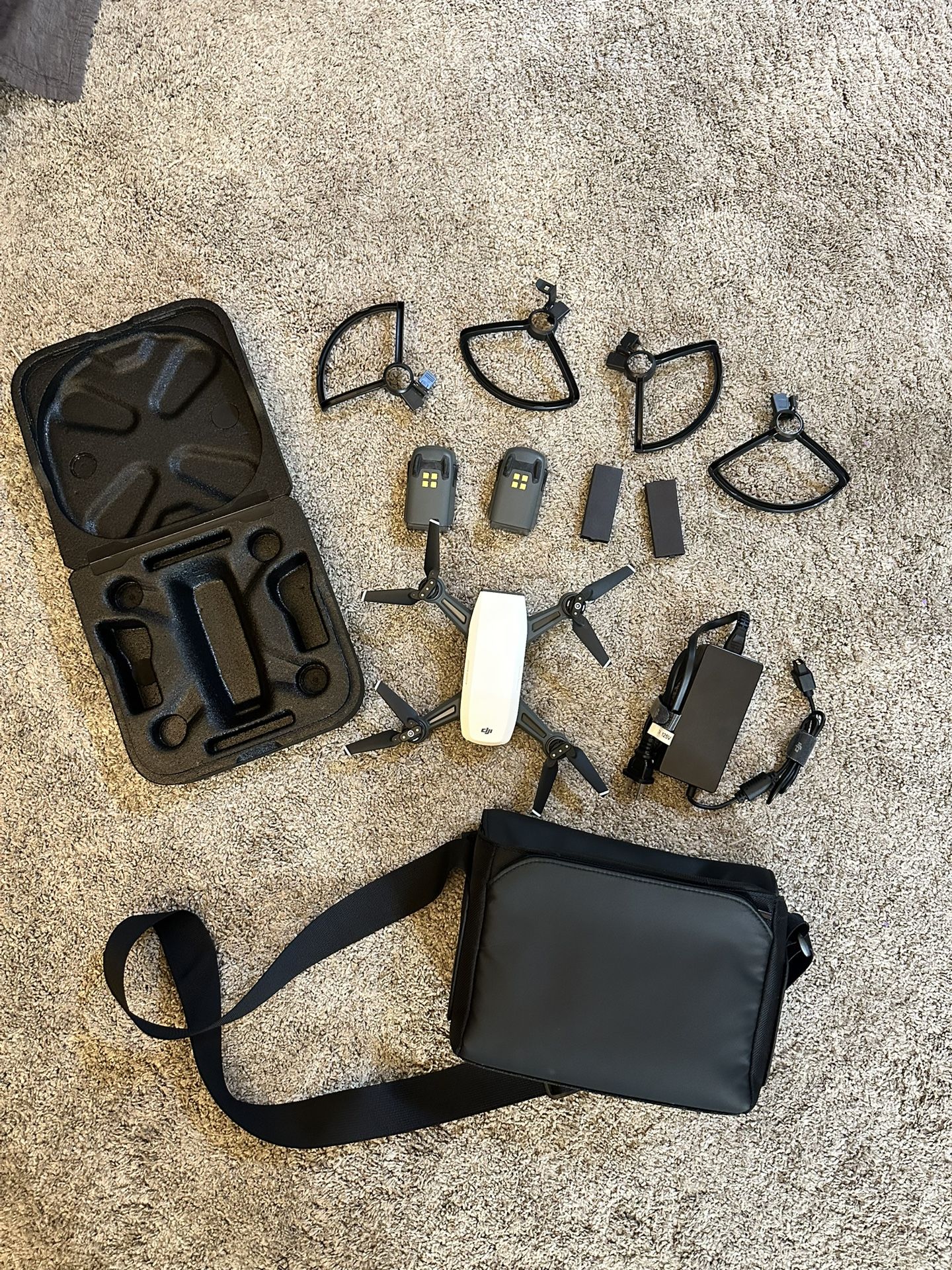 DJI Spark Drone (Alpine White)