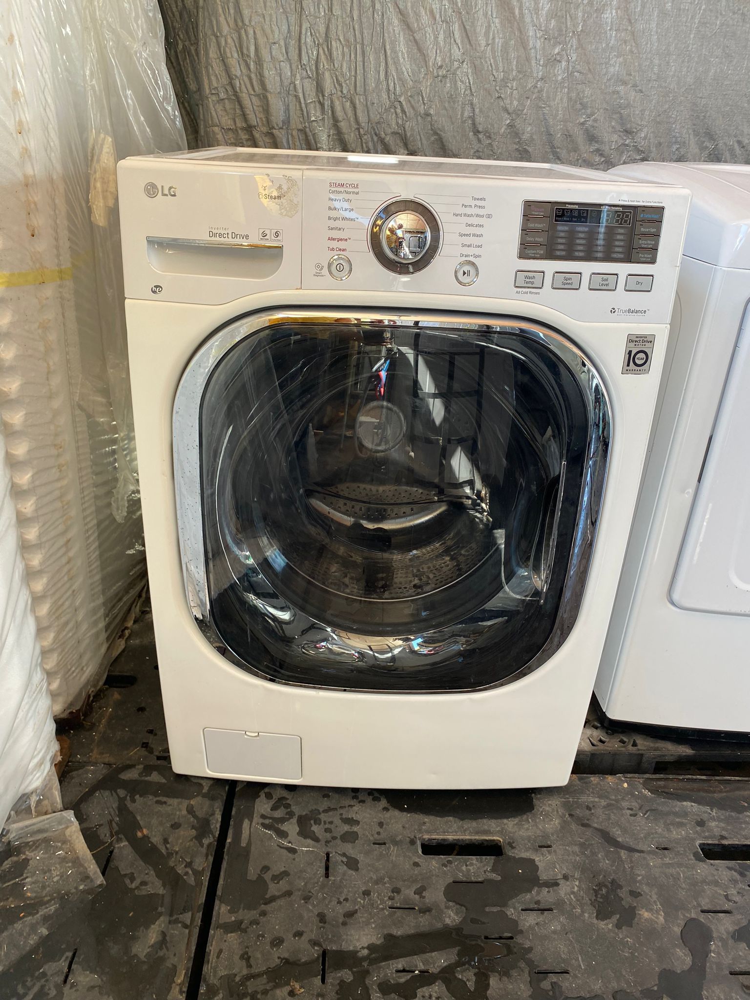 Washer And Dryer 2-1