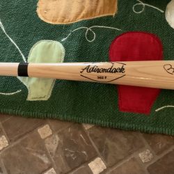 $100 — BROOKS ROBINSON AUTOGRAPHED BASEBALL BAT — BRAND NEW CONDITION