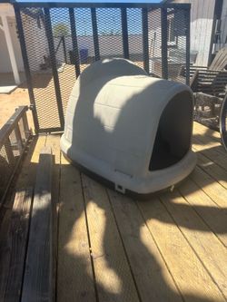 Dog house