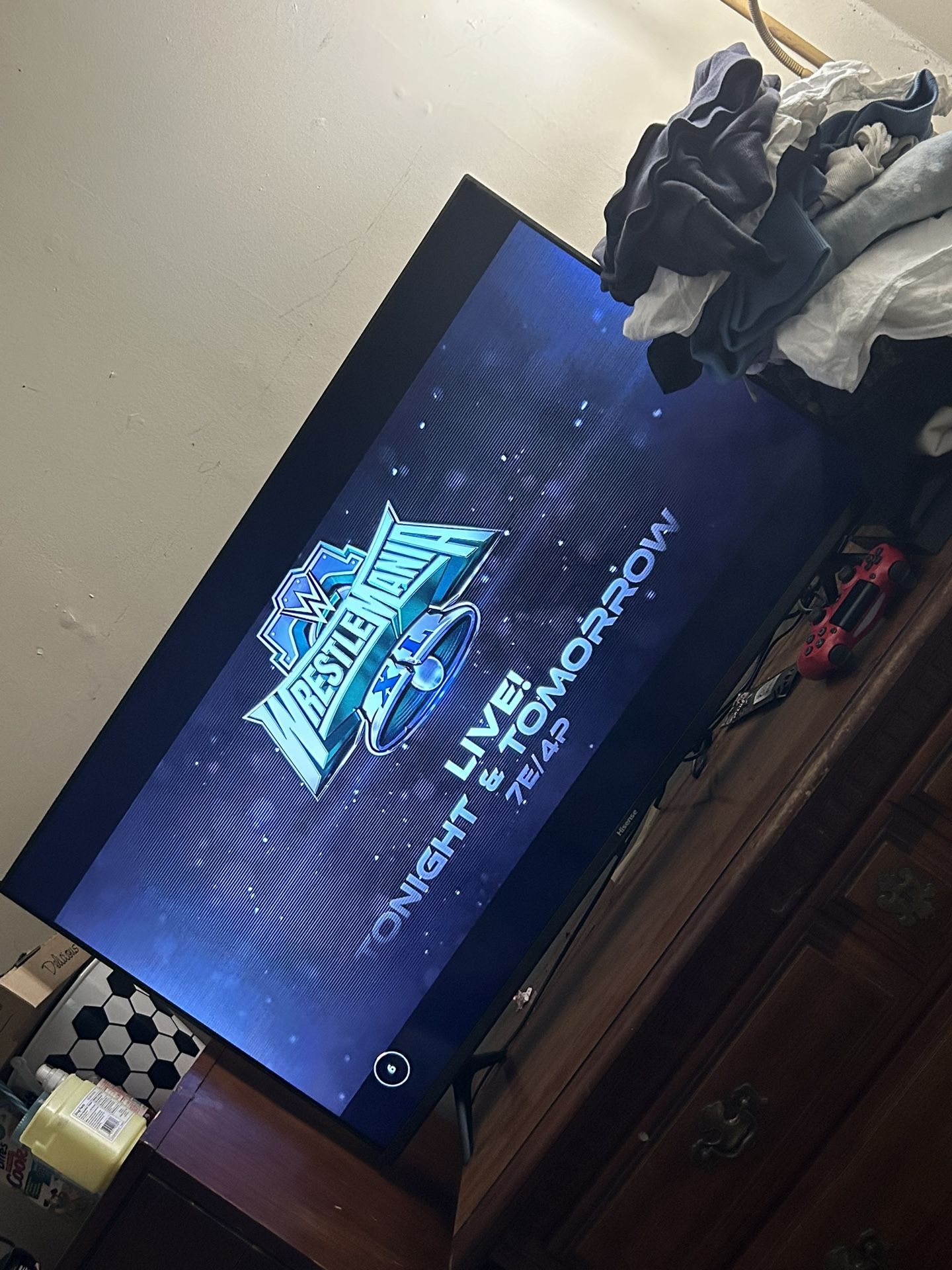 “43” Hisense Tv
