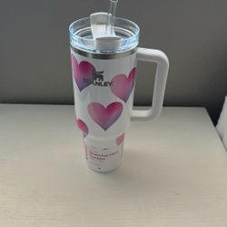 Stanley 40oz Stainless Steel Tumbler Frost Heart 