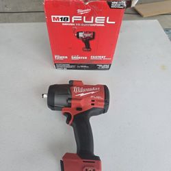 🔥$200 NO NEGOTIABLE🔥 Milwaukee 2967-20 M18 FUEL 18V 1/2 in. Heavy Duty Impact Wrench with Friction Ring (Tool-Only)
NO BATTERY NO CHARGER