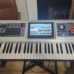 Roland Fantom G6 Con Samples 