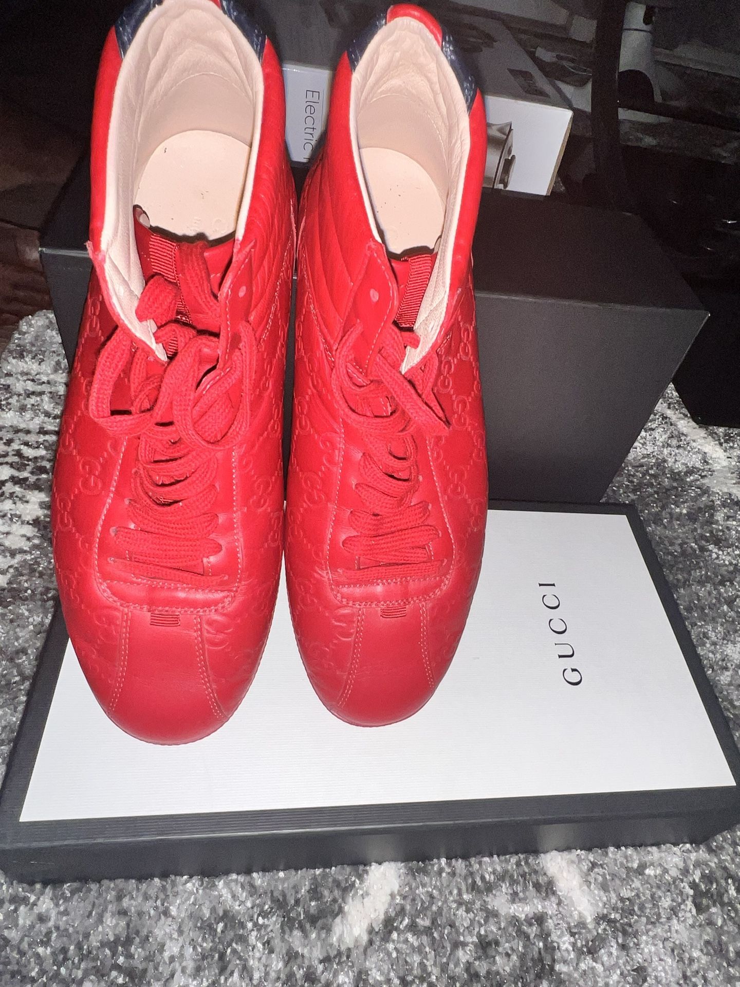 Gucci shoes (original) 