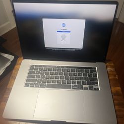 Brand New 2019 MacBook Pro 16 Inches 16GB Intel I7 Processor With 6Core, 512GB New 0 Count on battery Applecare Dec 15 2024