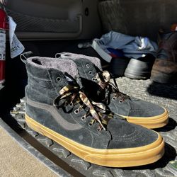 Vans Sk8-Hi MTE Black And gum