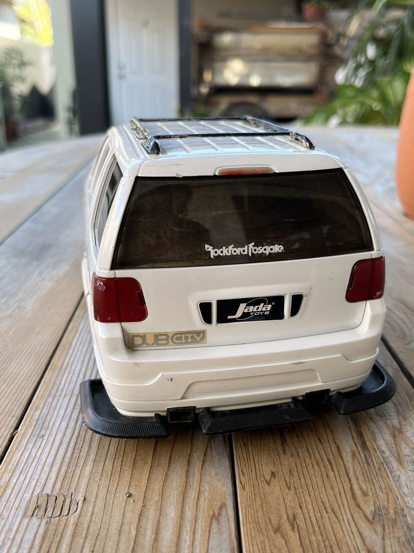 Jada Toys Lincoln Navigator Dub City R/C Rollers white rare no