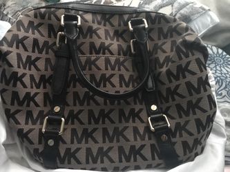 Michael Kors purse