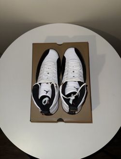 Taxi 12s Size 9.5