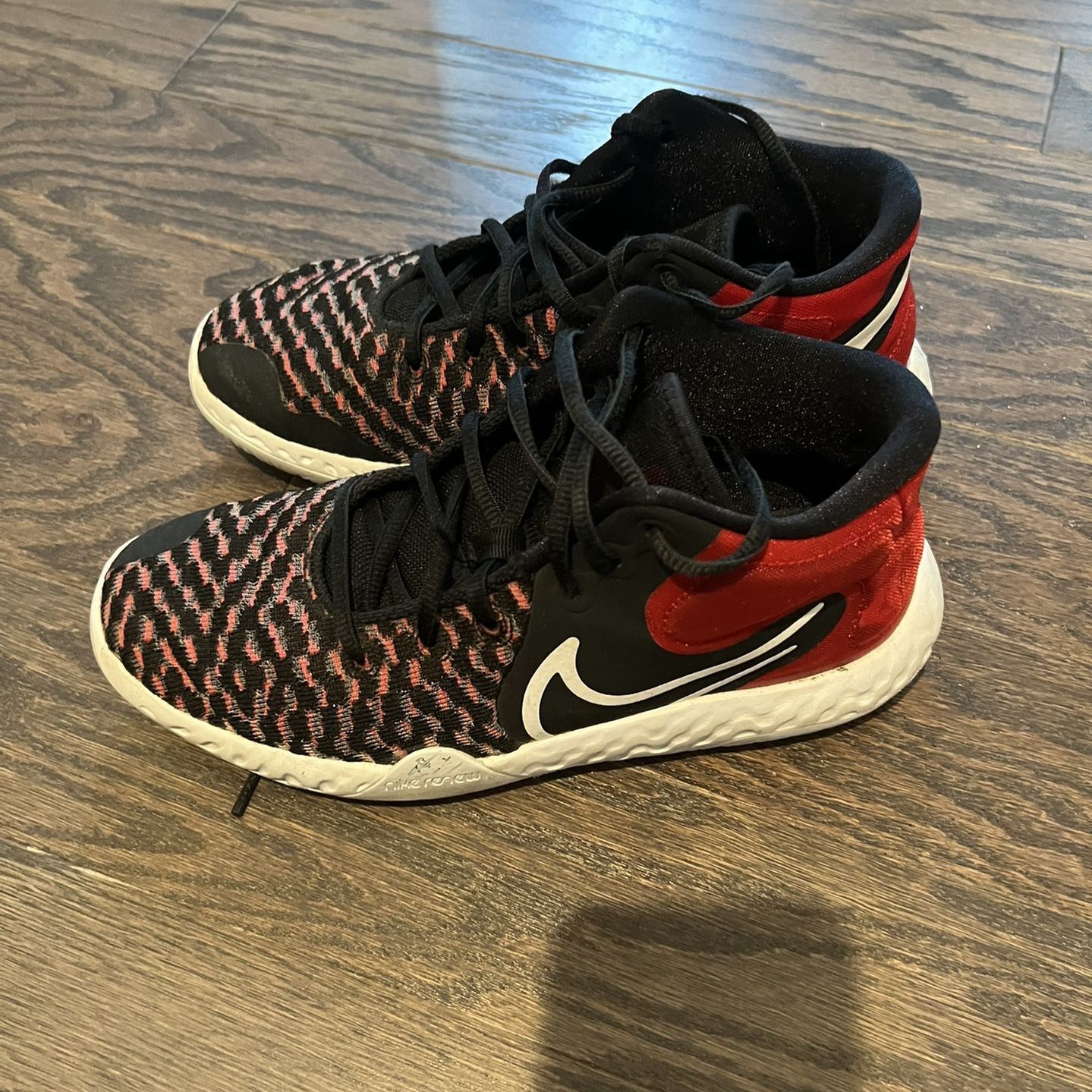 Nike Shoes- KD TREY 5 VIII