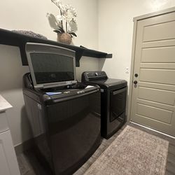 LG Washer And Dryer 