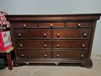 Cherry Wood Dresser