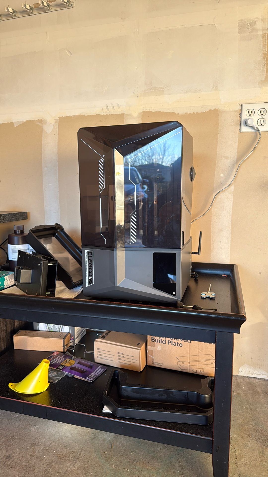 Very Lightly Used Saturn 4 Ultra Resin 3D Printer In Near Mint Condition