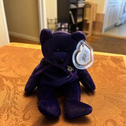 Vintage Retired..Great Condition.."Princess Diane Bear" (1997) Original 1990's Collection Pe Pellets