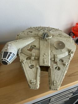 KENNER 1978 Millennium Falcon