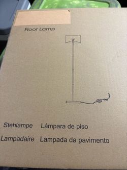 Floor lamp with remote - new