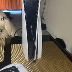 PS5 For Sale Practically New Just Don’t Have Time For It 