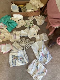 Vintage Old Linens, Doilies, placemats, crocheted items