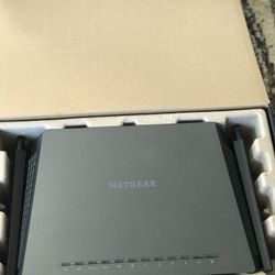 Netgear - nighthawk AC1900 WiFi Router