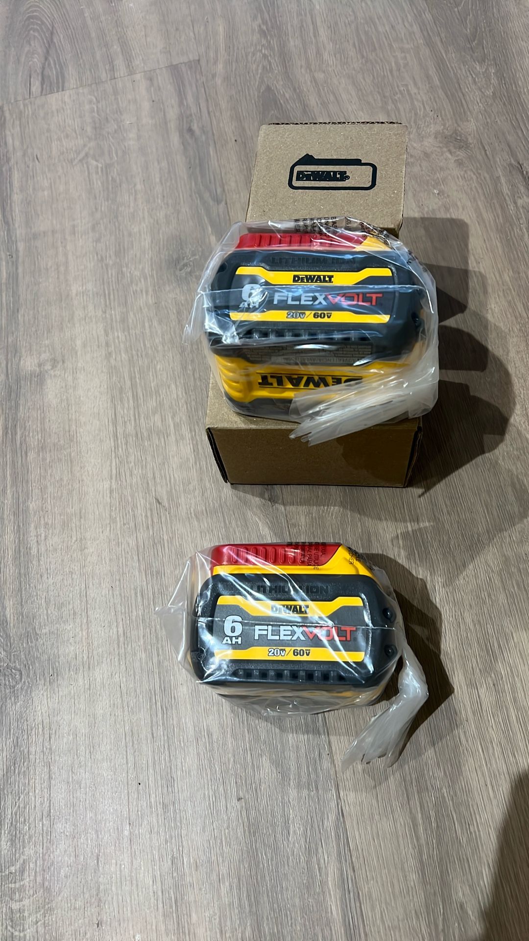 Dewalt Flexvolt Battery S.   (2). 6.0  AH    20/60
