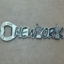 Vintage Lisa NYNC •New York MAGNETIC Bottle Opener 👀 (please read description)