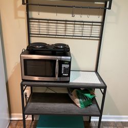 Baker’s Rack